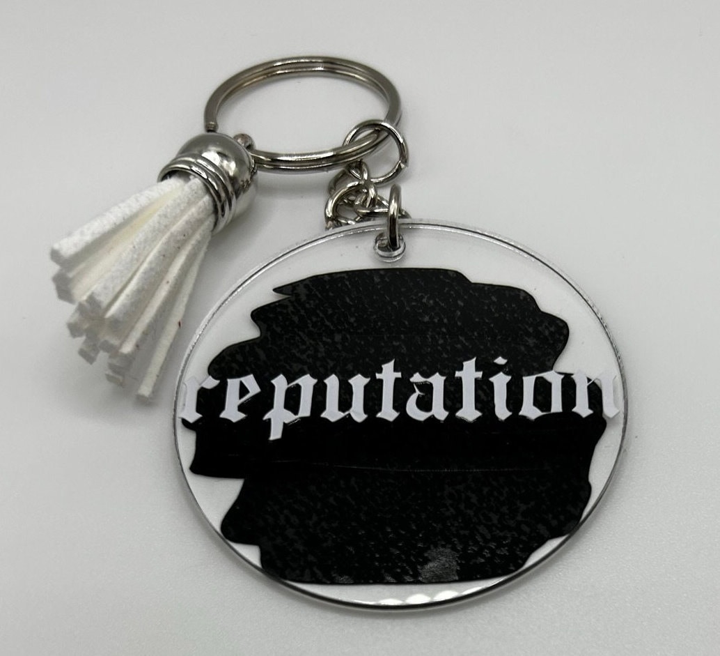 i made keychains for more eras! : r/TaylorSwift