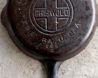 Griswold #3 Sartén de hierro fundido con logotipo grande 709A