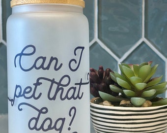Vaso con tapa de bambú y pajita para amantes de los perros / Vaso de vidrio esmerilado de 16 oz / Vaso con pajita y tapa de bambú / Lata de vidrio / Vaso para amantes de los perros / Regalos para amantes de los perros