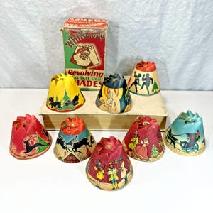 8 Whirl-Glo Revolving Christmas Tree Light Shades 1936 Original Box No Pin Caps