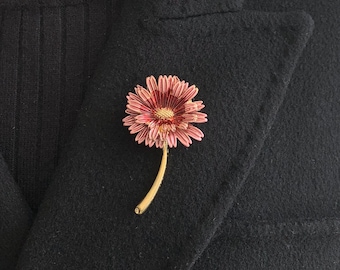 Enamel Pink Daisy Trendy Brooch Flower Pin For Women Mom Gift Simple Brooches Accessories