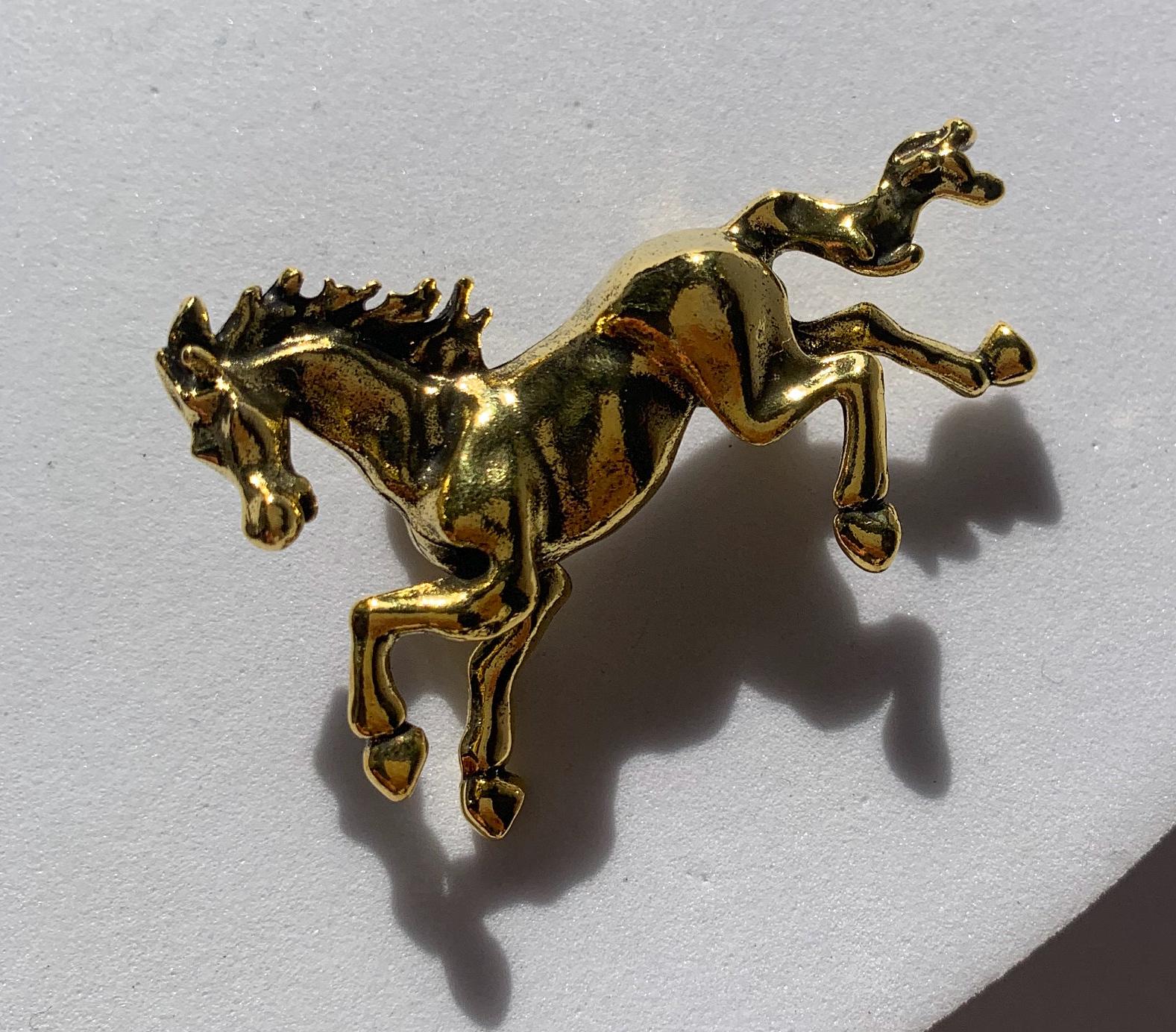 Ancienne broche marguerite de la maison Mellerio à Paris (2