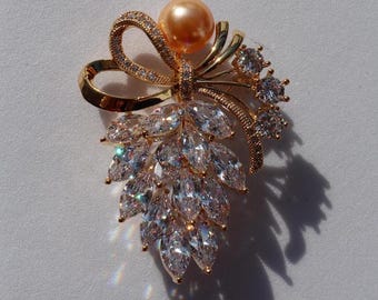 Women men Imitation pearls gold colour Brooch Luxury Grape Design Zircons Elegant Brosche party gift Weihnacht Christmas