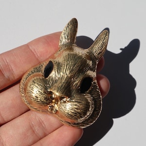 Gold Rabbit Brooch: Zircon Bunny Pin, Clothes Accessories