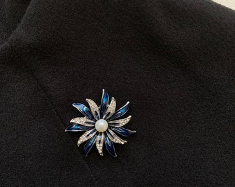 Weihnachten Brosche Exquisite blau Kunstperlen Sonnenblume Broschen Anstecknadel Lady Strass Blumen Broschen Corsage Mantel Schmuck Damen