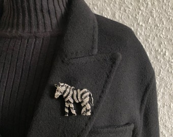 Creatieve Vrouwen Mannen Mode Prachtige Zebra Volledige Crystal Broches Pins Mode Shining Rhinestone Animal Badges Accessoires