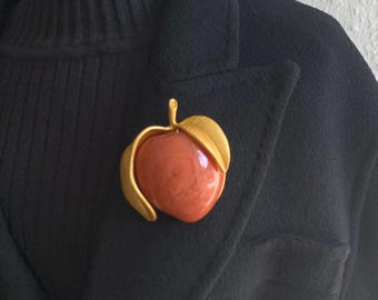 Vintage Fashion Personality Peach Brooch Clothing extravagant fruit Obst Sweet Gift Coat Suit Brosche Obst unique design Christmas
