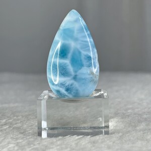 Blauer Larimar Cabochon 13g, seltener Ocean Drop poliert Dominikanische Republik Edelstein, Crystal Carving,