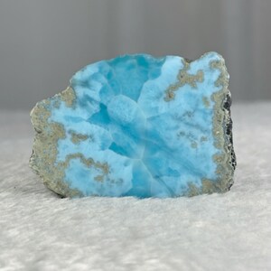 Blauer Larimar Stein 42g, Halbpolierter Edelstein aus der Dominikanischen Republik