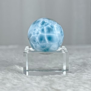 Larimar Sphere 0.97 mm, 21g, blauer weisser Dominikaner Edelstein mit Milchquarz,