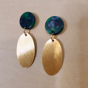 Stainless steel dangling earrings
