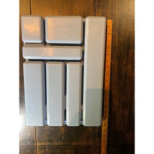 VTG Rubbermaid Light Blue Silverware Drawer Organizer Tray 6 Section Granny image 5