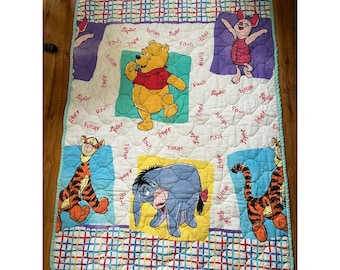 VTG 1995 Disney Winnie the Pooh Tigger Eeyore Piglet Quilted Baby Crib Blanket