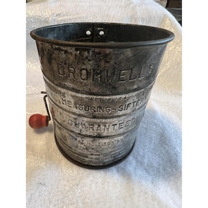 Vintage Bromwells 5-kopps mätsikt röd träknopp USA