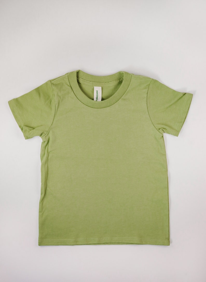 Youth T-shirt Friends Not Food Eco Friendly Clothing Avocado Green