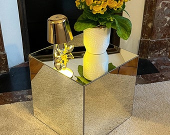 Mirror cube coffee table deals