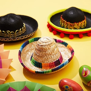Set of 8 Mini Mexican Sombreros
