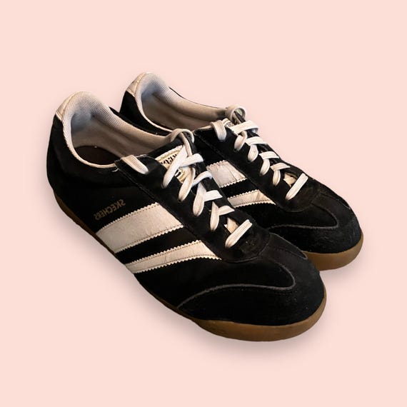 Archive SKECHERS Y2K Vintage Classic Unisex Black and White Archive SKECHERS Y2K Vintage Classic Unisex Black and White
