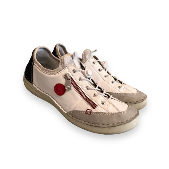 Rare Vintage y2k Sneakers Futuristic aesthetic Shoes tariners white cyber opium avant garde zippers 00s 00s leather sneakers Subversive