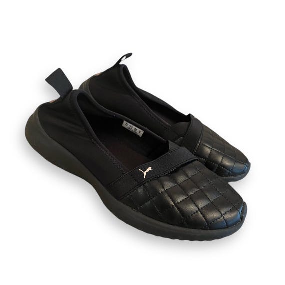 Iconic Puma Ballet Flats Vintage Y2k Cyber Futuristic