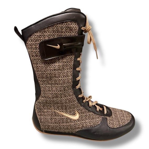tall nike boots