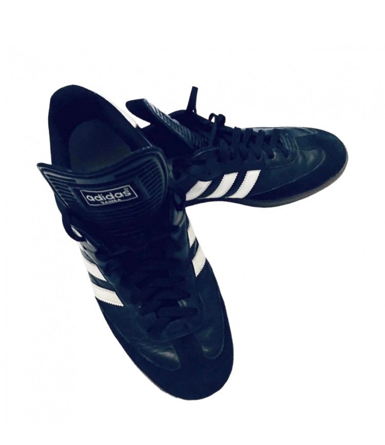 靴 adidas samba classic 00s 90s adidas Samba Classic Indoor | WeGotSoccer