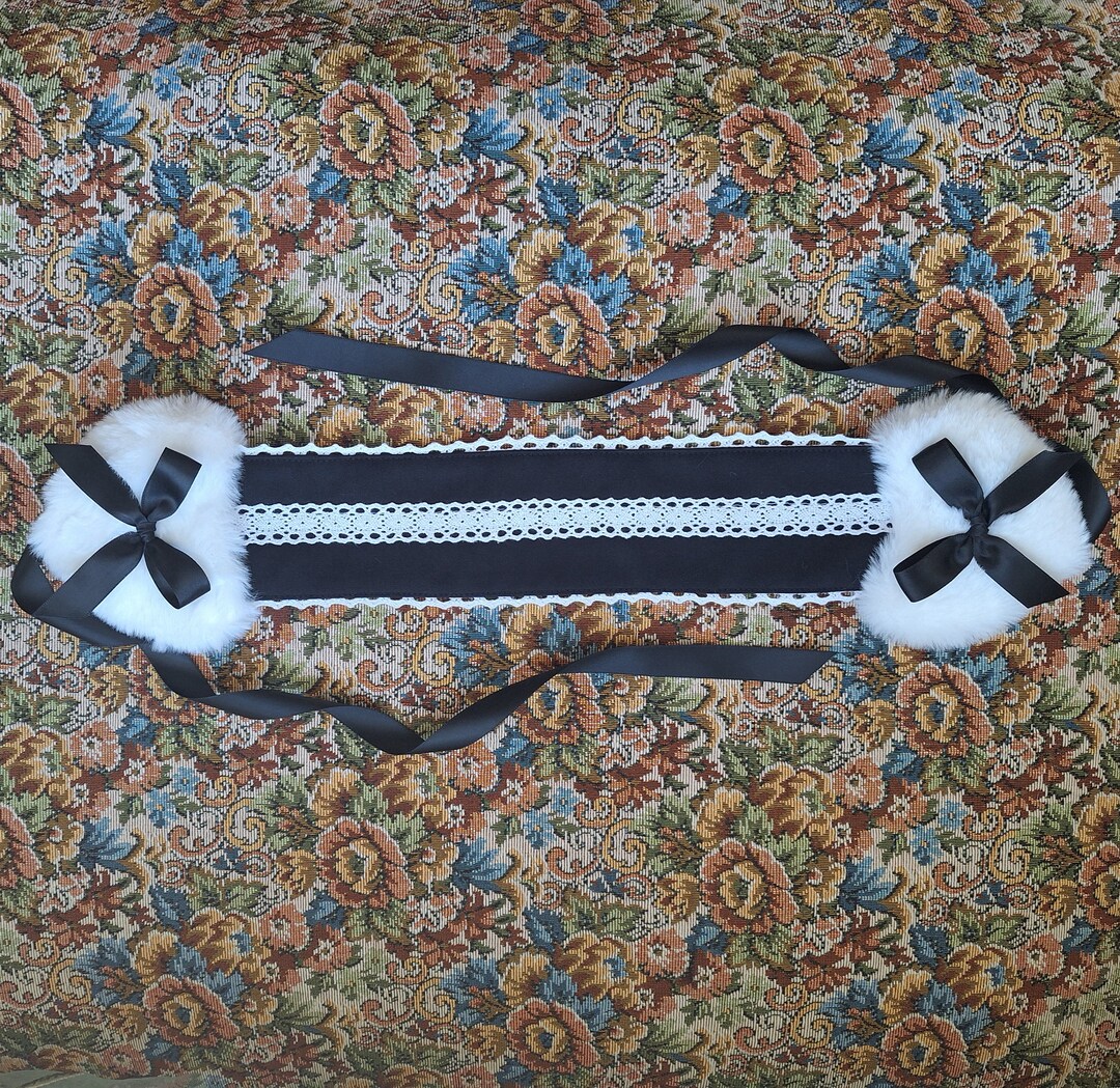 Old School Heart Earmuff Headdress Etsy