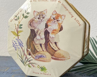 Scatola contenitore in latta vintage colorata con gattini e gatti "Scena giocosa" - Inghilterra, Regno Unito