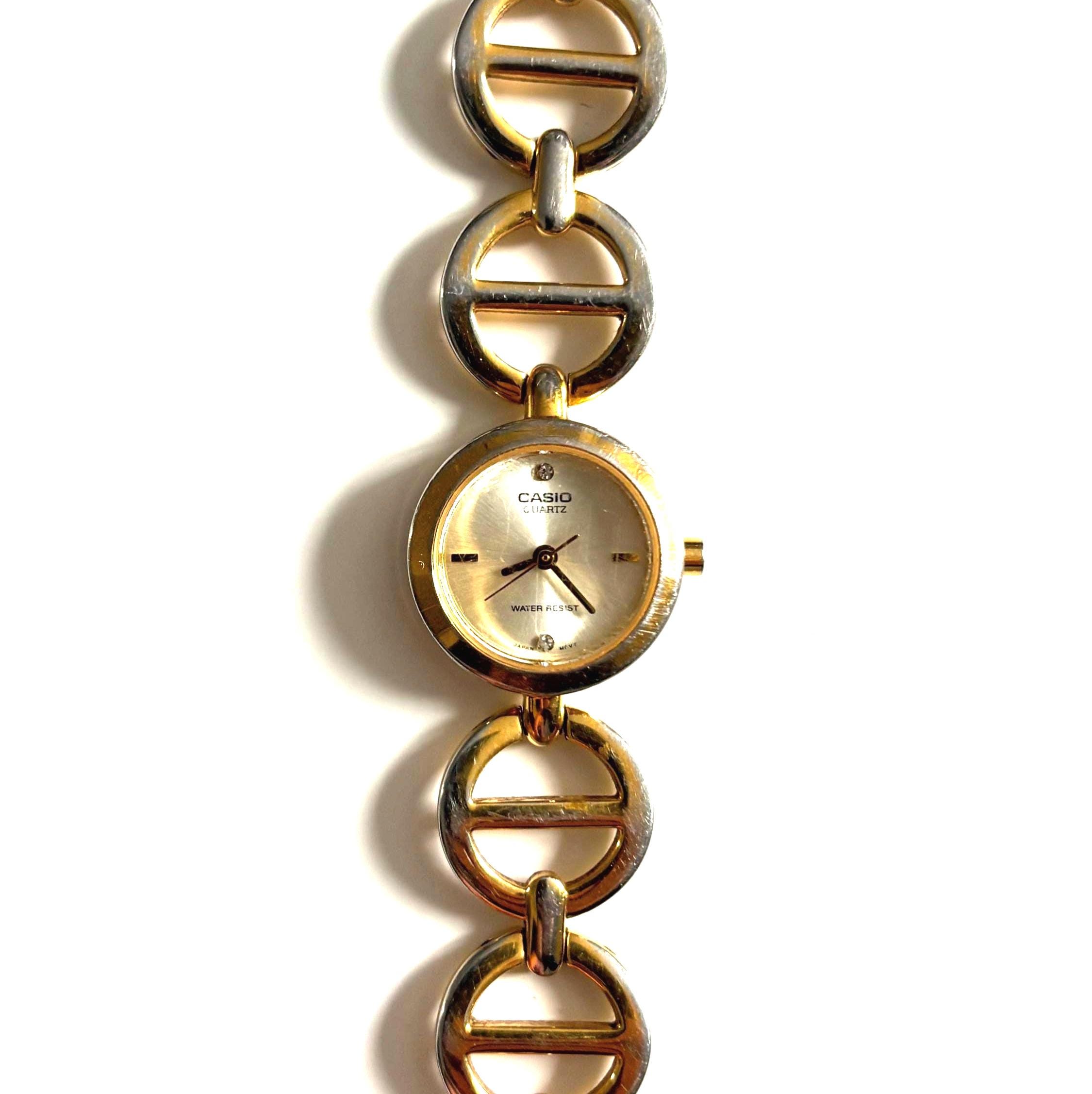 Vintage Casio LTP-2068 Ladies Quartz Bracelet Watch | Gold Tone Jewellery Style | Working