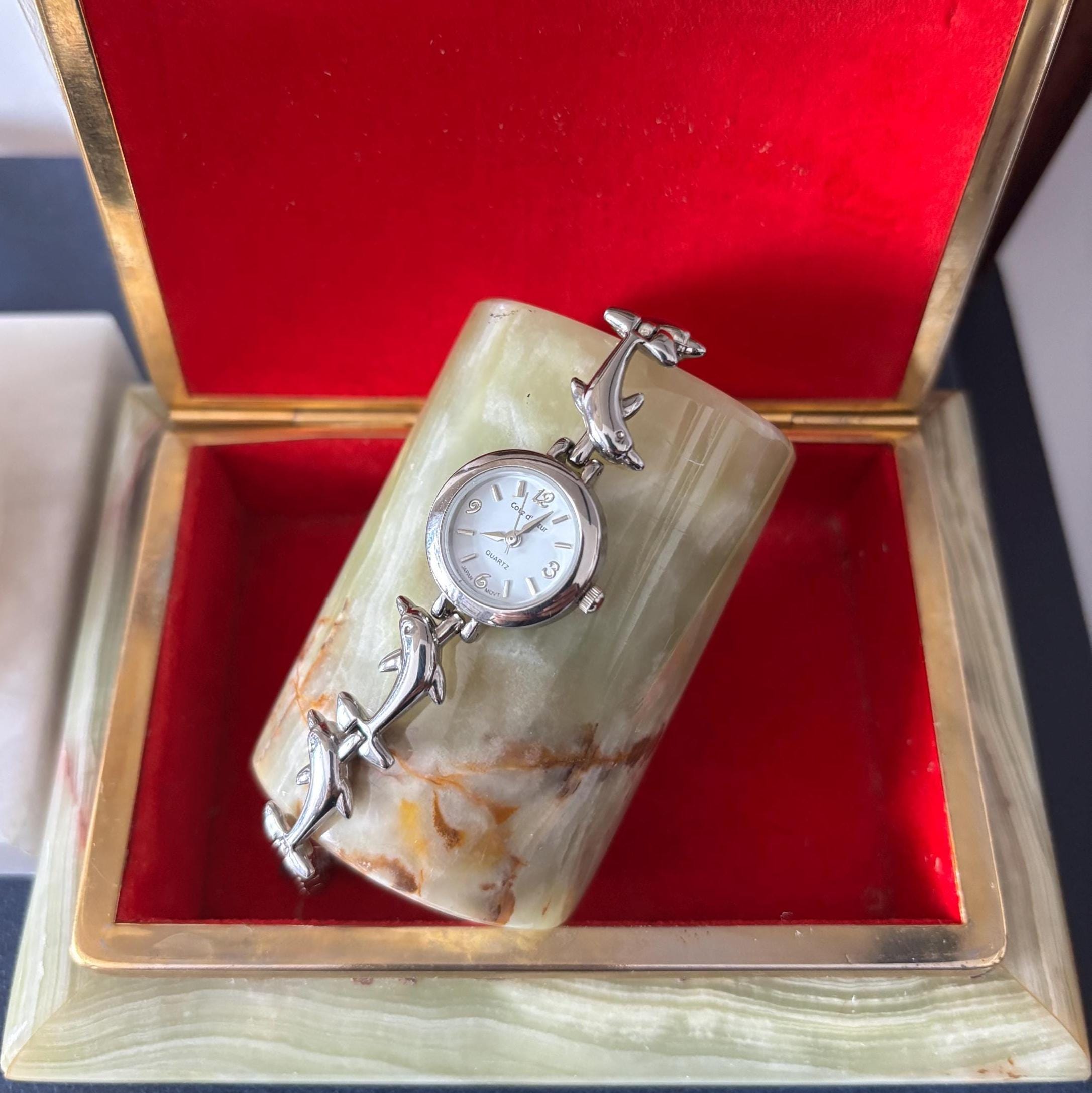 Vintage Dolphin Bracelet Watch Working Ladies Quartz Wristwatch Cote d’Azur