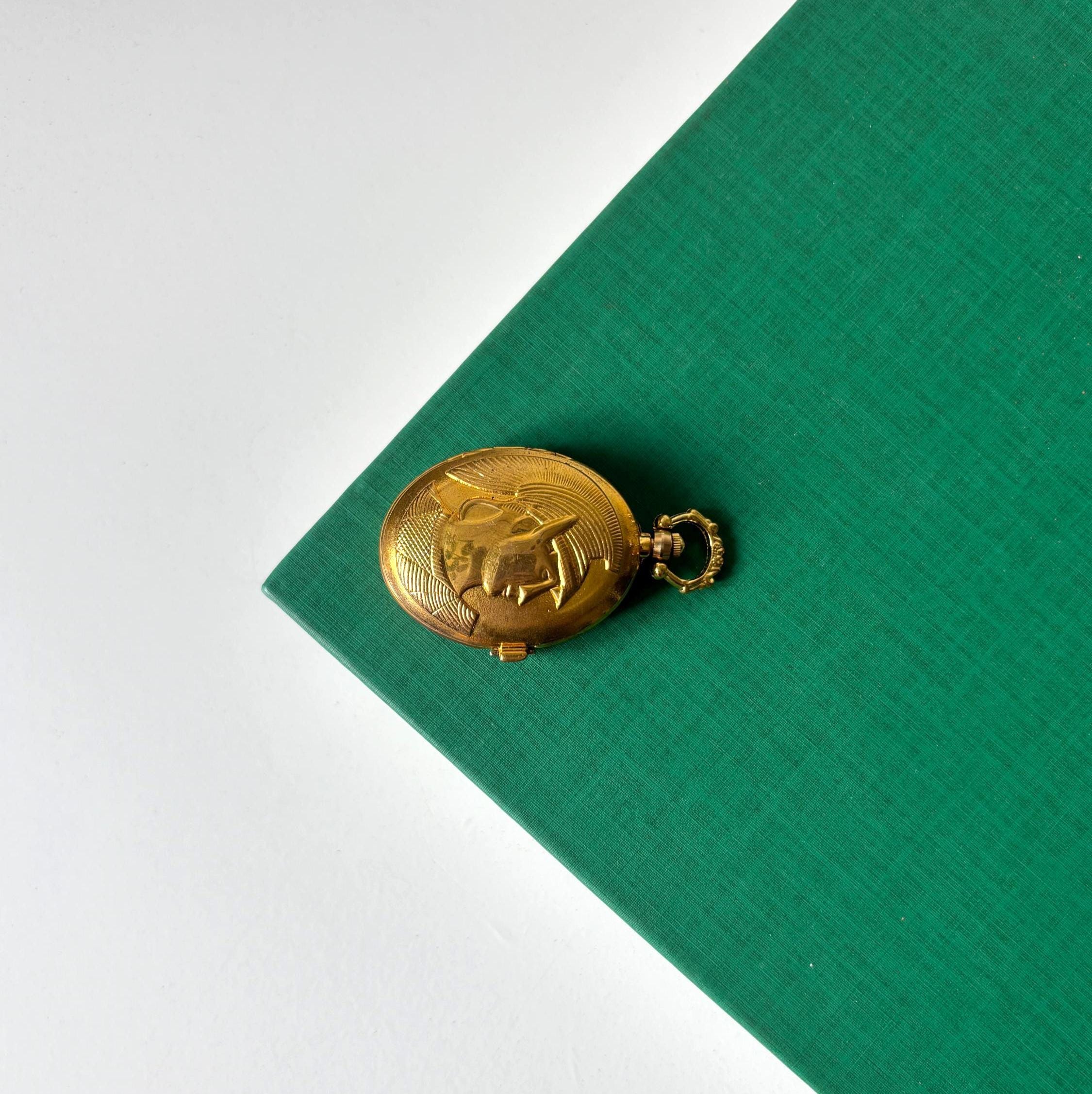 Vintage Gold Tone Quartz Pocket Watch Hidden Dial Roman Numerals Locket Style