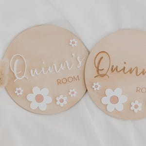 Baby/Kids Bedroom Plaque Acrylic Daisy, Wood Bedroom Sign, Kids room decor, nursery decor