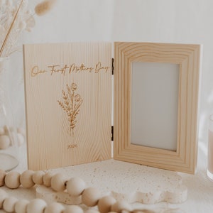 Our first Mother’s Day folding book style photo frame engraved flowers