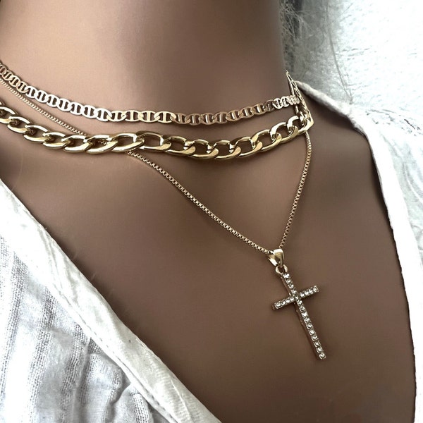 Unisex  Gold Triple Layered Cross Necklace| Chick Layered Crystal Cross Pendant Figaro Cable Curb Chain  Necklace Set