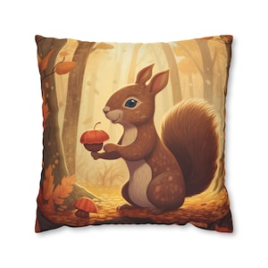Playful Forest Squirrel Decorative Pillow Case, Children&#39;s Room Decor, Nursery Pillow, Whimsical Woodland Design, Insert Not Included