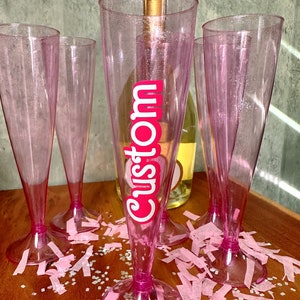Custom Name Girly Style Decal PLASTIC pink flute/disposable champagne cup/wine/party/bachelorette/trip/birthday/personalized vinyl/new years
