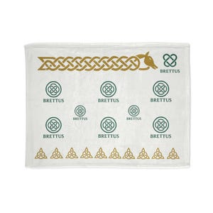 Celtic Blanket, Cozy Throw, Warm Bedding, Soft Sofa Cover, Lightweight Bedspread, Brettus Design