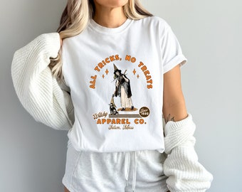 Women Witch Shirt, Halloween Witch Shirt, Spooky Black Cat Tee, Retro Comfort Colors Fall Shirt, Spooky Vibes Shirt