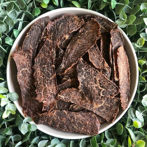 Beef Jerky for Dogs & Cats, Healthy Treats, Highly Digestible, All-Natural, Beef Round, Dehydrated, Single-Ingredient, Clean, Handmade, USA