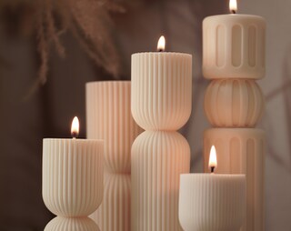 3 Candele A Pilastro A Coste In Cera Di Soia Naturale – Profumate Artigianali, Fragranza Sale Marino E Orchidea, Decorative Per Casa, Regalo Inaugurazione (Blu, 14/18/23 Cm)