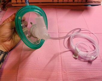 Anesthesia Mask with tubing (used)