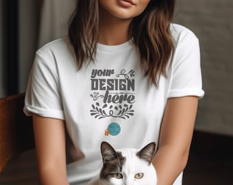 Bella Canvas 3001 Mockup Unisex T-shirt met korte mouwen | Dames wit T-shirt Mock up | Dame met een witte kat | Huisdier bespot | 6 gratis platte modellen