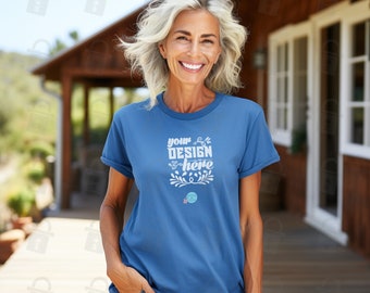 Bella Canvas 3001 mockup Columbia blauw unisex T-shirt met korte mouwen | Mooie oude dame T-shirt Mock up oudere vrouw | 6 gratis platte lay-outs