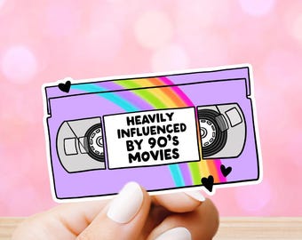 Naklejka z silnymi wpływami filmów z lat 90., naklejka na kasetę VHS w stylu retro, naklejka z nostalgią lat 90., wodoodporny winyl, prezent dla miłośnika filmów, estetyka Y2K