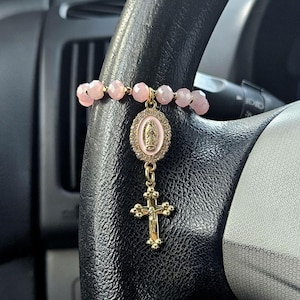 Pink Crystal Steering Wheel Rosary with Gold Crucifix and Virgin Mary Medal – Handmade Catholic Car Charm, Religious Auto Accessory