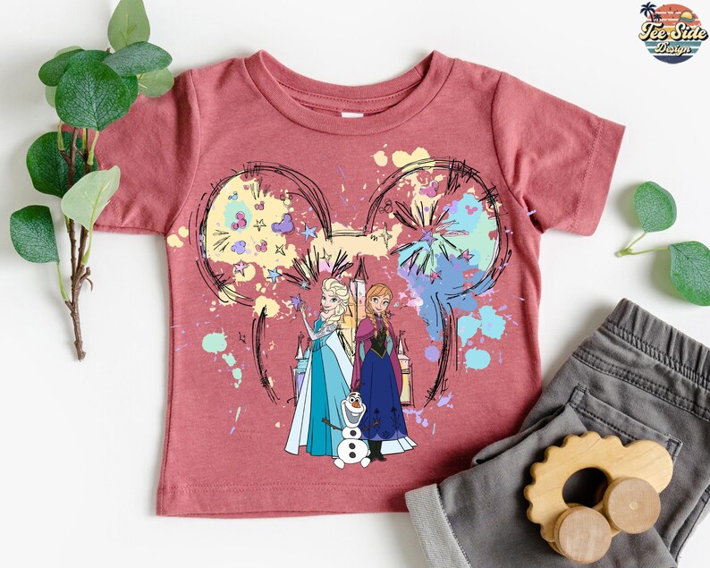 Camiseta de acuarela de Elsa y Anna, camiseta a juego de las hermanas Frozen, camiseta de las hermanas, camiseta de la película Frozen, camiseta de las princesas Elsa y Anna imagen 3