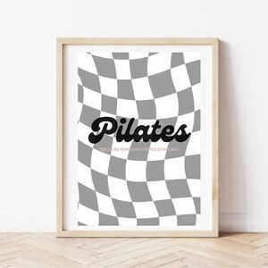 Cartel del estudio de Pilates - Porque golpear a la gente es un cartel naranja incorrecto - Decoración de la sala de Pilates