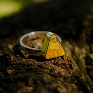Sterling Silver Vintage Crushed Baltic Amber Ring