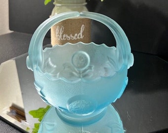 Imperial Glass Blue Frosted Griffkorb / Konfektteller