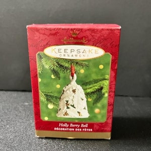 Hallmark Keepsake Ornament &quot;Holly Berry Bell&quot;
